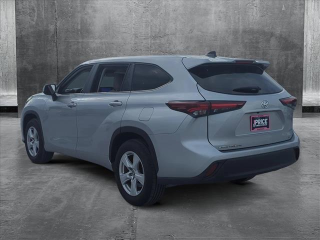 used 2024 Toyota Highlander car, priced at $37,498