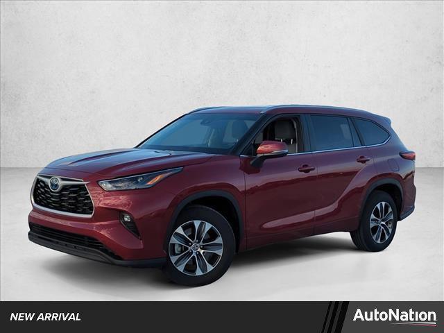 used 2023 Toyota Highlander Hybrid car, priced at $41,955