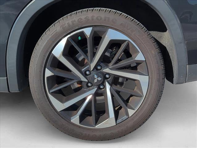 used 2022 Mitsubishi Outlander car, priced at $20,992