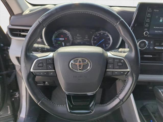 used 2021 Toyota Highlander Hybrid car, priced at $35,499