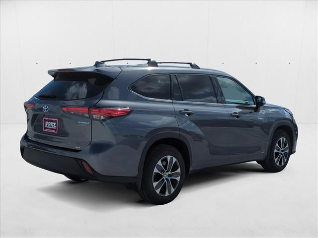 used 2021 Toyota Highlander Hybrid car, priced at $35,499