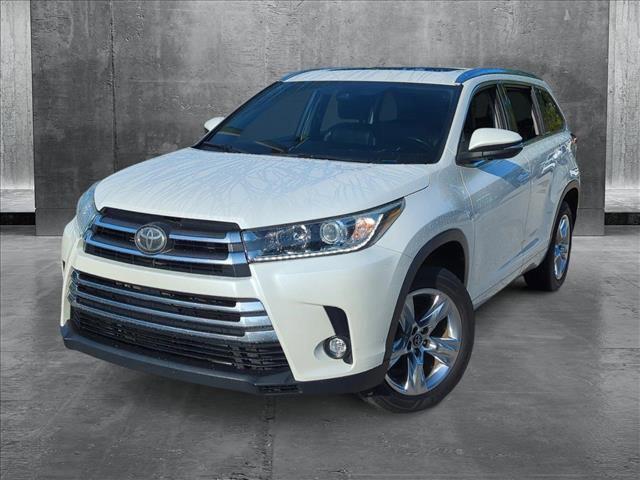 used 2019 Toyota Highlander car, priced at $26,428