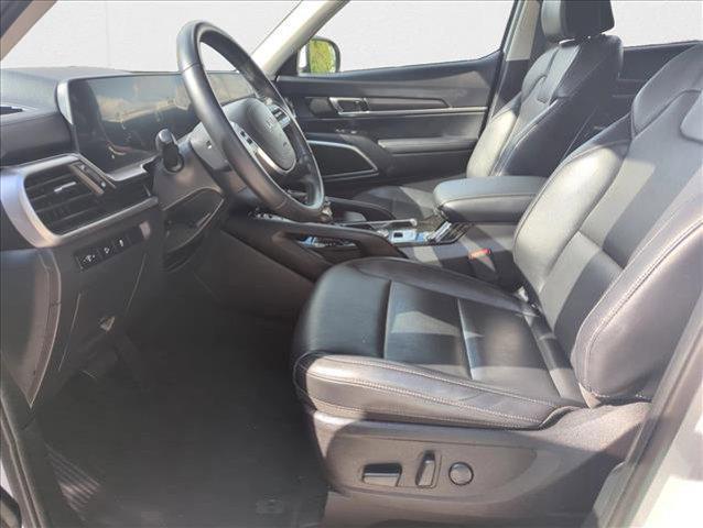 used 2024 Kia Telluride car, priced at $31,998