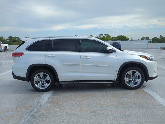 used 2018 Toyota Highlander car, priced at $31,895