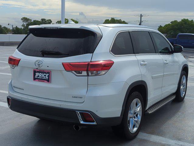 used 2018 Toyota Highlander car, priced at $31,895
