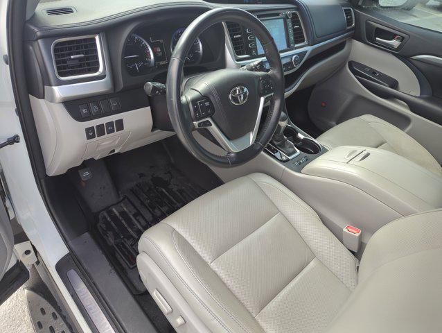 used 2018 Toyota Highlander car, priced at $31,895