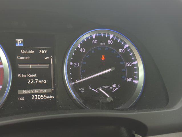 used 2018 Toyota Highlander car, priced at $31,895