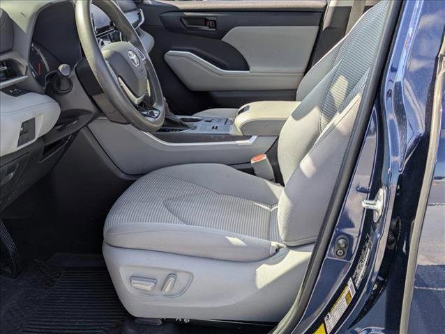 used 2021 Toyota Highlander car, priced at $26,495