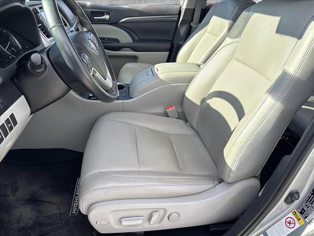 used 2019 Toyota Highlander car, priced at $28,346