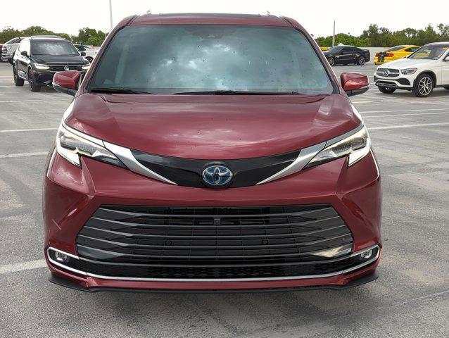 used 2023 Toyota Sienna car, priced at $52,998