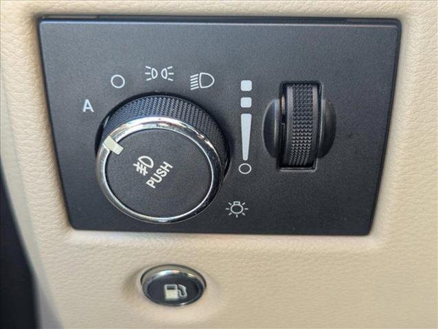 used 2014 Jeep Grand Cherokee car, priced at $12,142