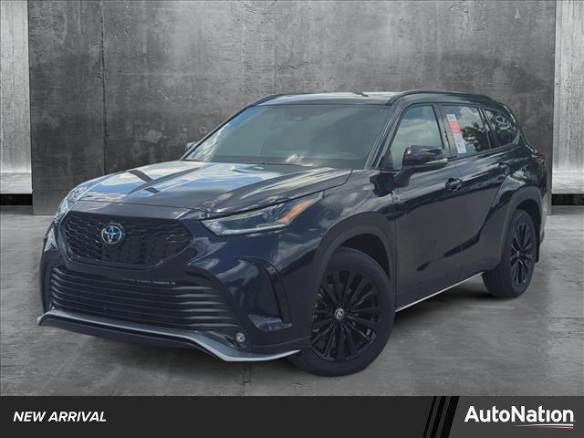 new 2025 Toyota Highlander car, priced at $51,659