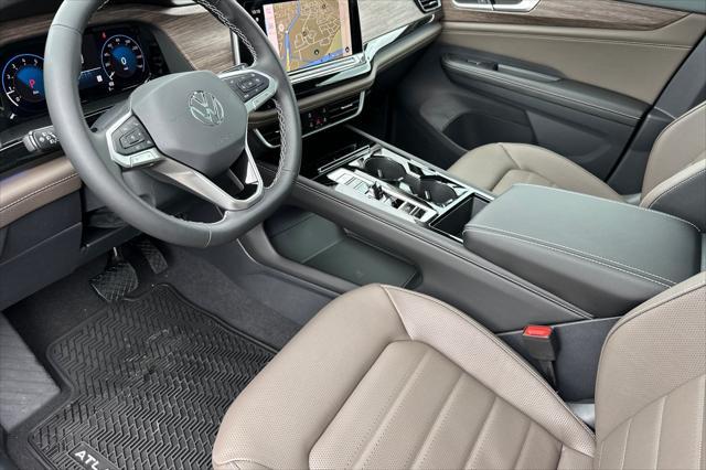 new 2025 Volkswagen Atlas car, priced at $47,611