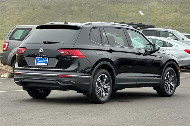 new 2024 Volkswagen Tiguan car, priced at $31,051