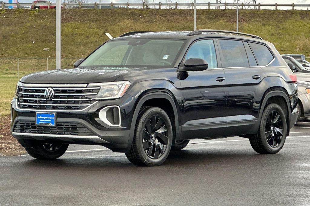 new 2025 Volkswagen Atlas car, priced at $40,635