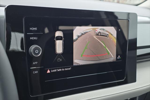 new 2025 Volkswagen Taos car, priced at $25,659