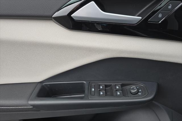 new 2025 Volkswagen Taos car, priced at $25,659