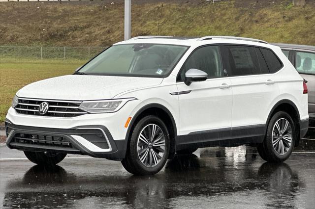 new 2024 Volkswagen Tiguan car, priced at $31,051