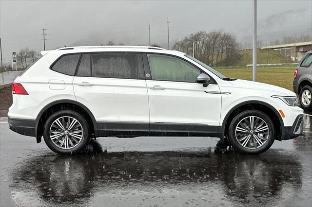 new 2024 Volkswagen Tiguan car, priced at $31,051