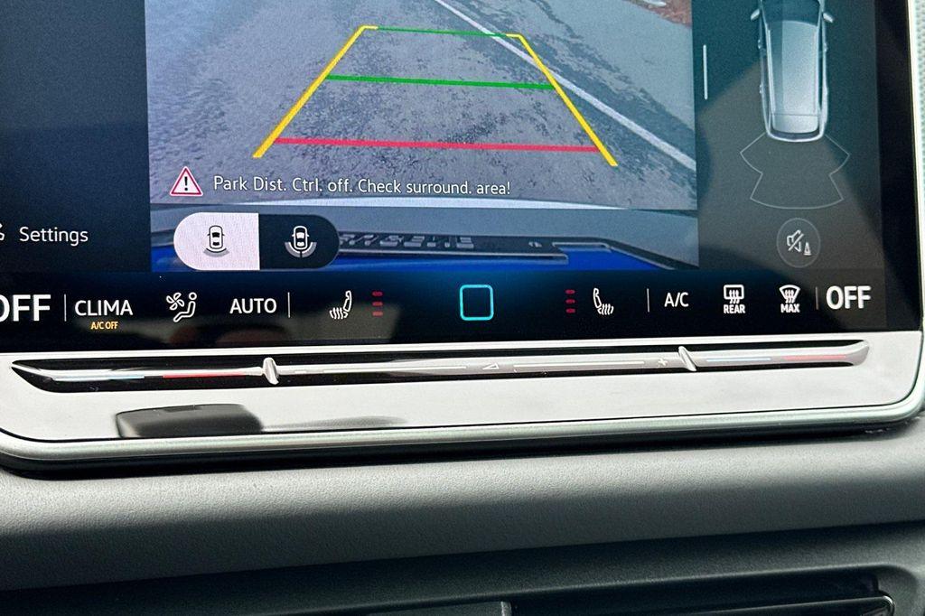 new 2025 Volkswagen Tiguan car, priced at $33,882