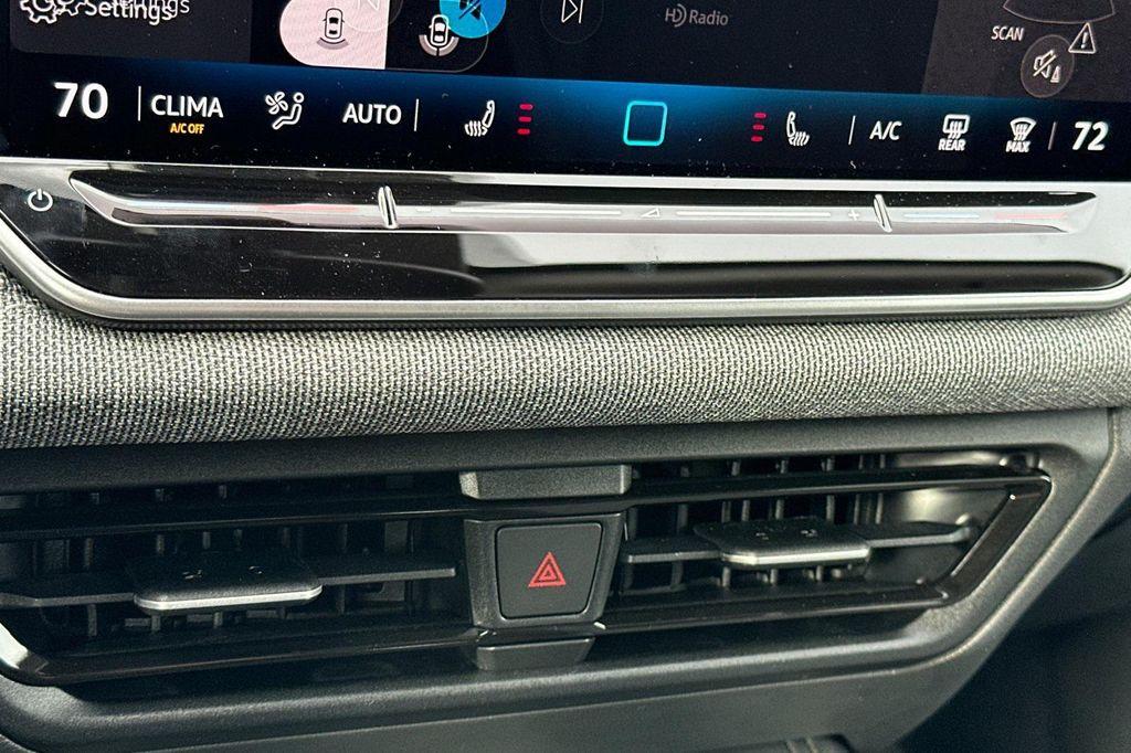 new 2025 Volkswagen Tiguan car, priced at $29,882