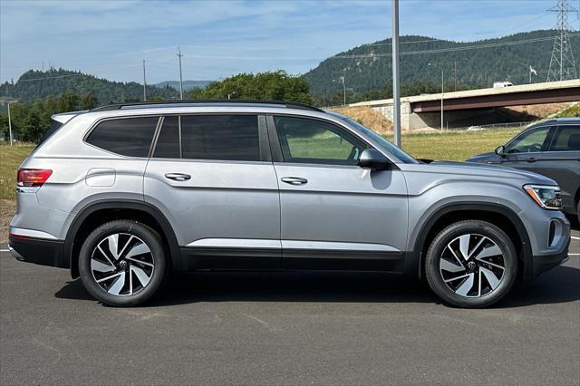 new 2025 Volkswagen Atlas car, priced at $44,727