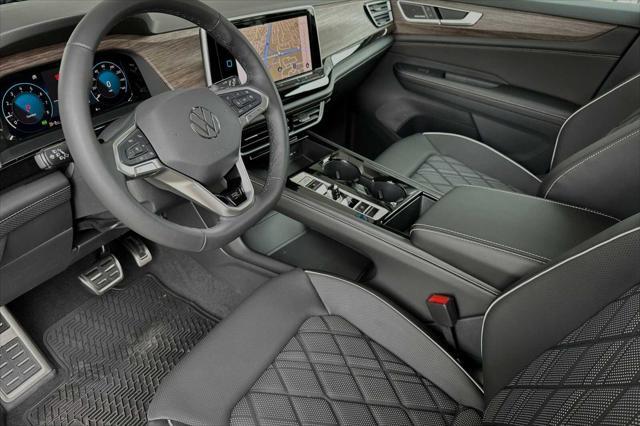 new 2024 Volkswagen Atlas car, priced at $52,614