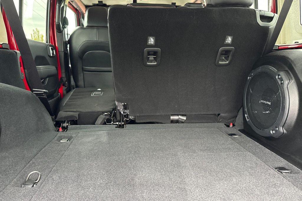 used 2022 Jeep Wrangler Unlimited car, priced at $31,977