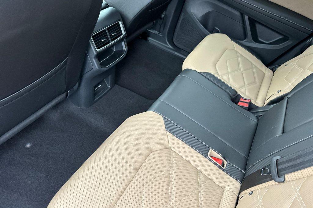 new 2025 Volkswagen Atlas Cross Sport car, priced at $34,920