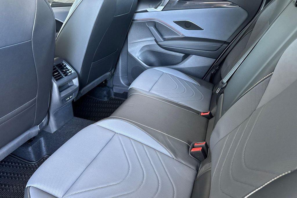 new 2025 Volkswagen Tiguan car, priced at $35,019