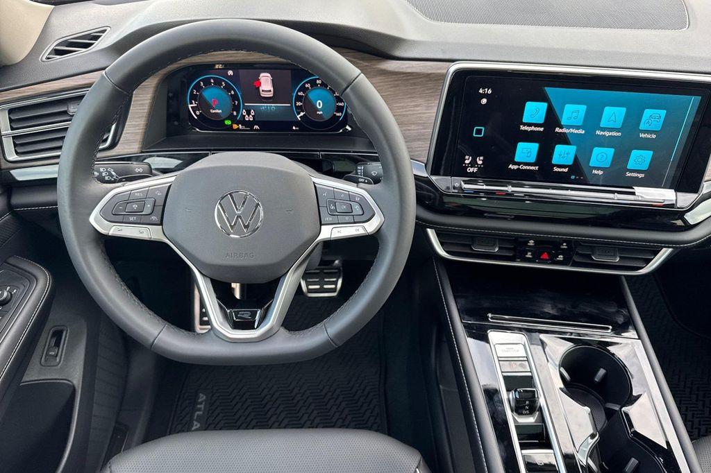 new 2026 Volkswagen Atlas car, priced at $55,034