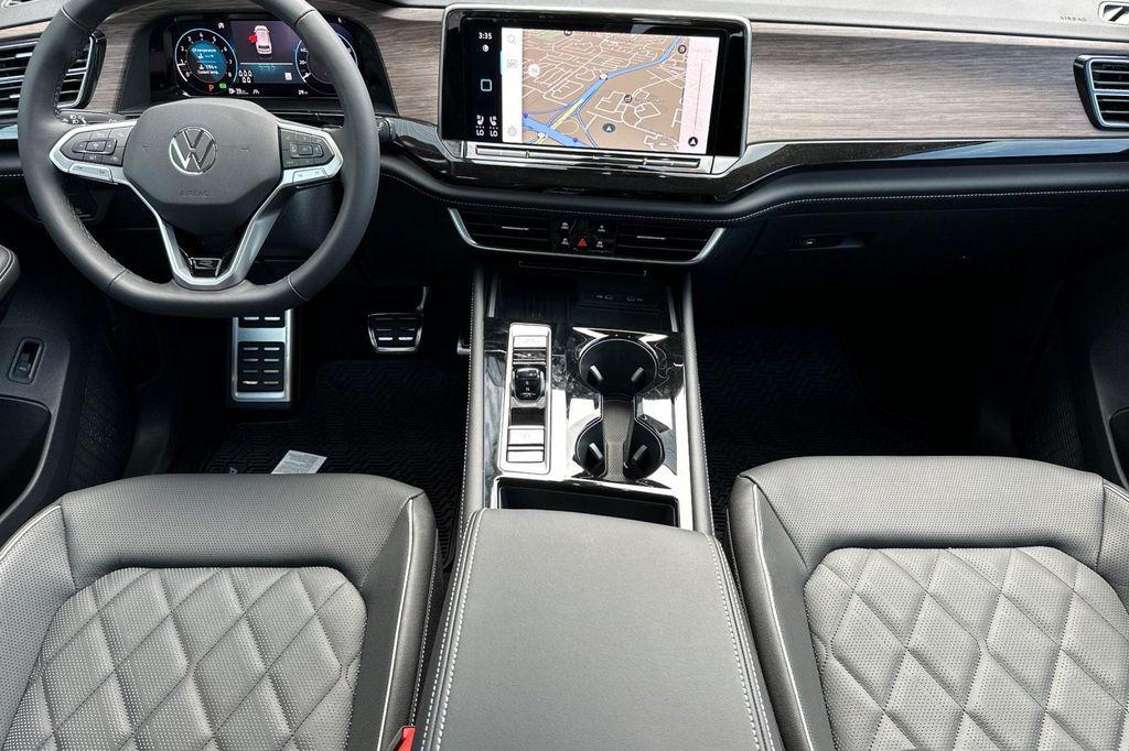 new 2025 Volkswagen Atlas car, priced at $49,539