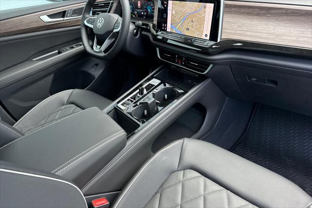 new 2025 Volkswagen Atlas car, priced at $51,950