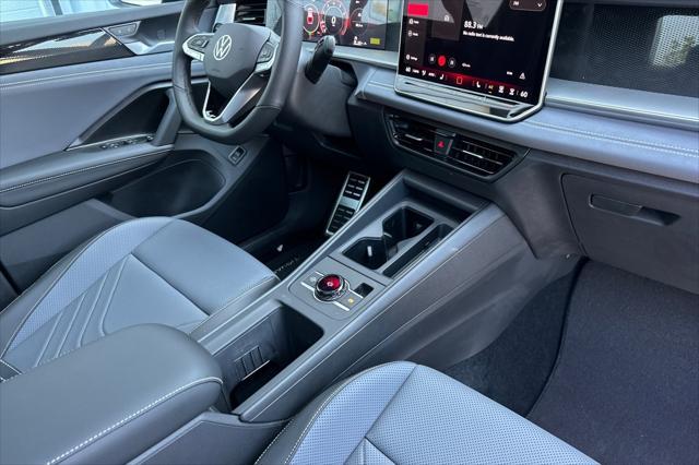 new 2025 Volkswagen Tiguan car, priced at $38,786