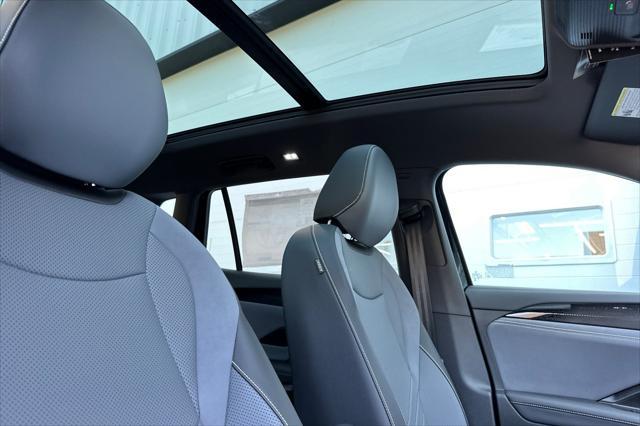 new 2025 Volkswagen Tiguan car, priced at $38,786