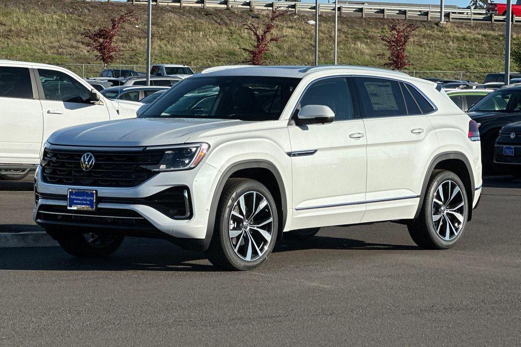 new 2026 Volkswagen Atlas Cross Sport car, priced at $56,556
