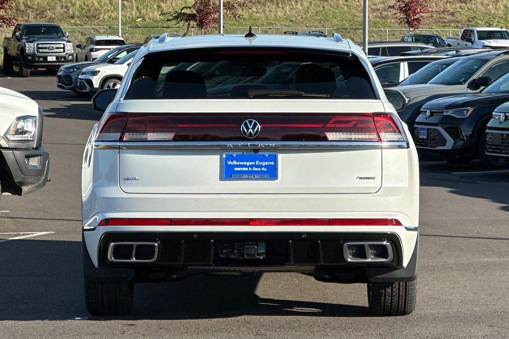 new 2026 Volkswagen Atlas Cross Sport car, priced at $56,556