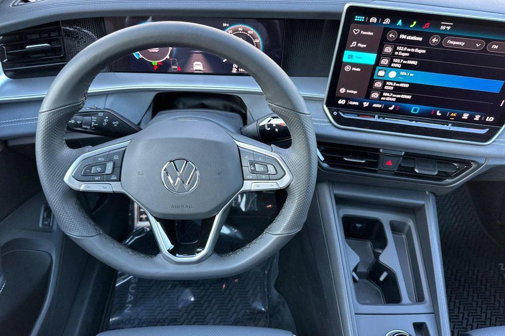 new 2025 Volkswagen Tiguan car, priced at $36,004
