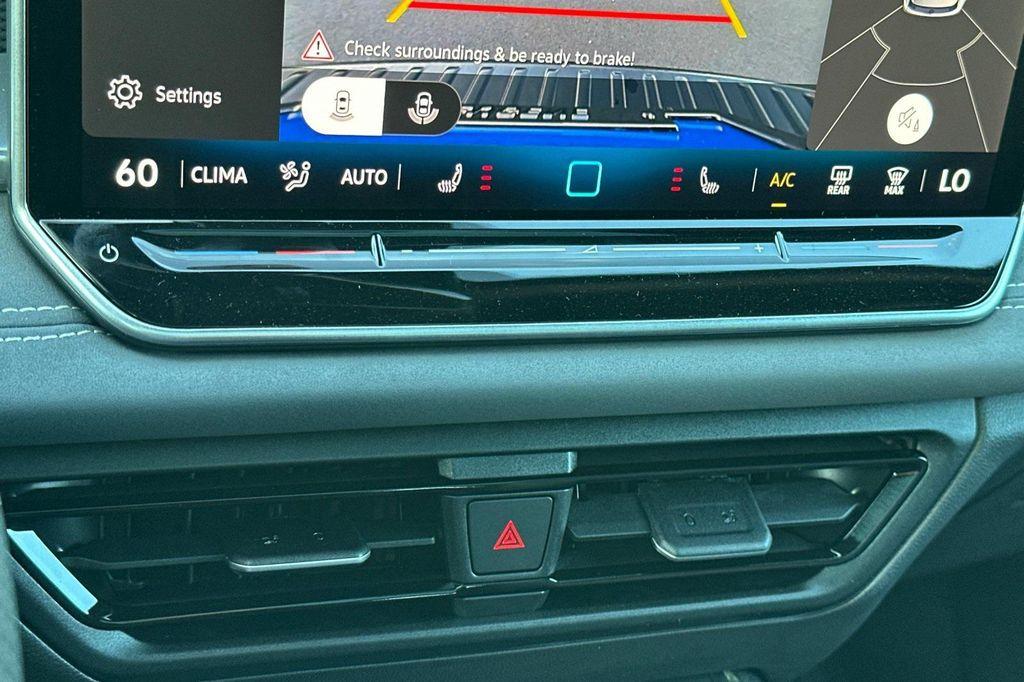 new 2025 Volkswagen Tiguan car, priced at $36,004