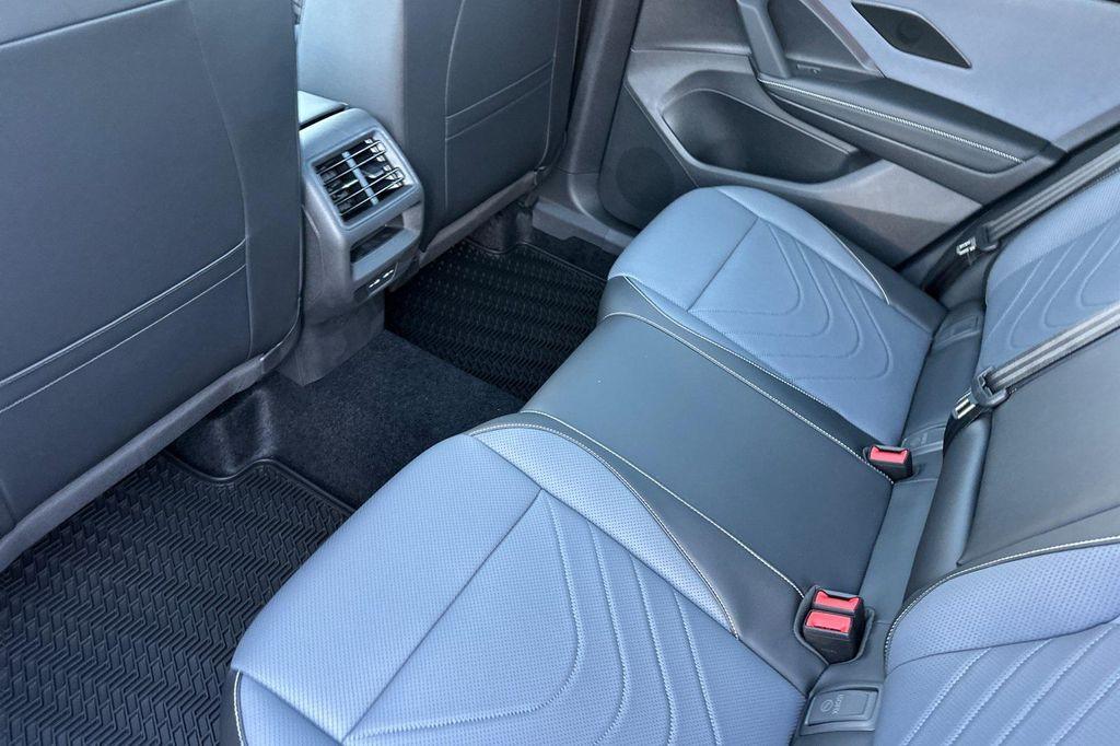 new 2025 Volkswagen Tiguan car, priced at $36,004