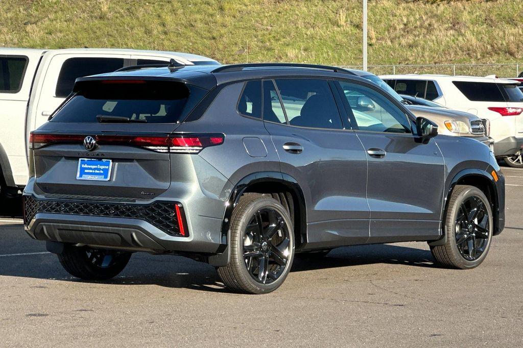 new 2025 Volkswagen Tiguan car, priced at $36,004