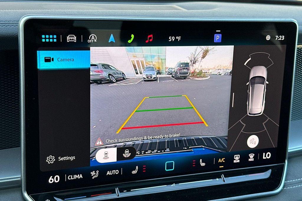 new 2025 Volkswagen Tiguan car, priced at $36,004