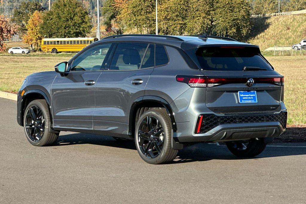 new 2025 Volkswagen Tiguan car, priced at $36,004