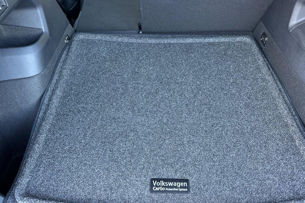 new 2025 Volkswagen Tiguan car, priced at $36,004