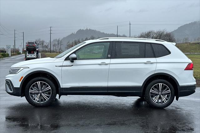 new 2024 Volkswagen Tiguan car, priced at $31,051