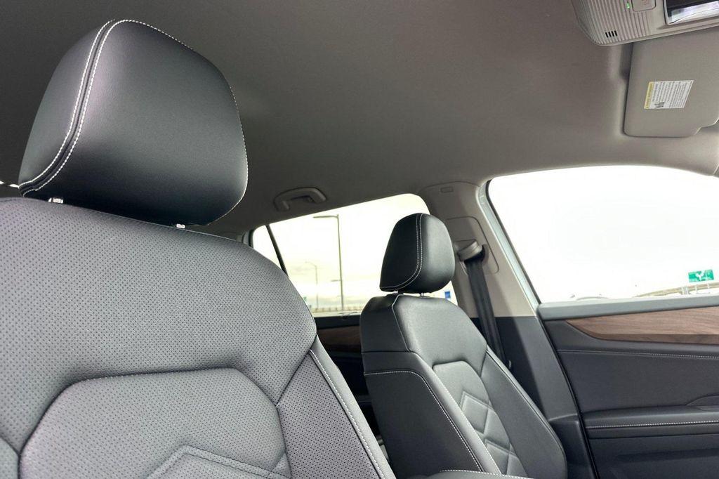 new 2026 Volkswagen Atlas car, priced at $48,230