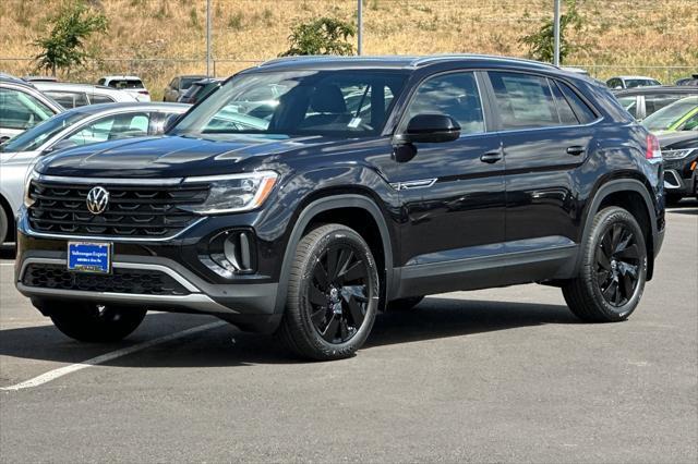 new 2025 Volkswagen Atlas Cross Sport car, priced at $45,103
