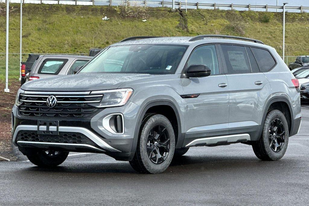 new 2025 Volkswagen Atlas car, priced at $46,555