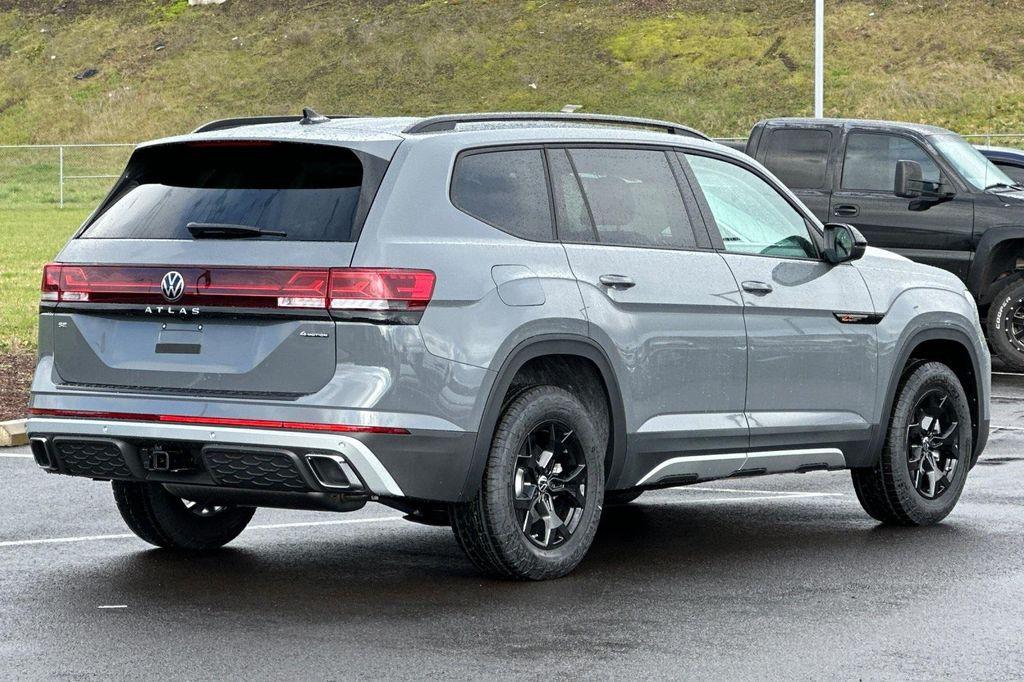 new 2025 Volkswagen Atlas car, priced at $46,555