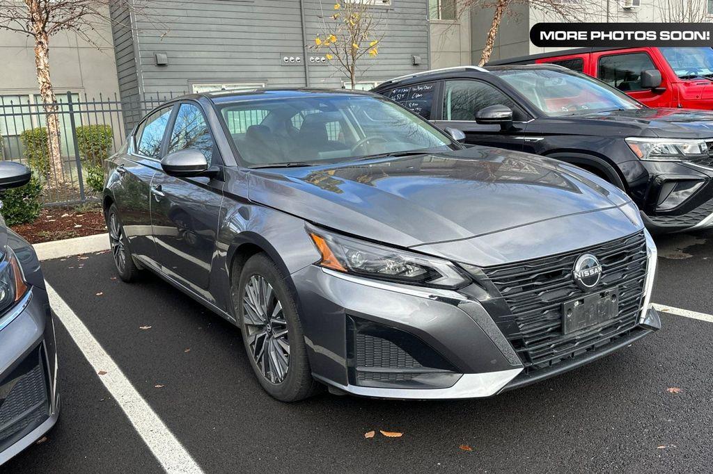 used 2023 Nissan Altima car, priced at $17,877